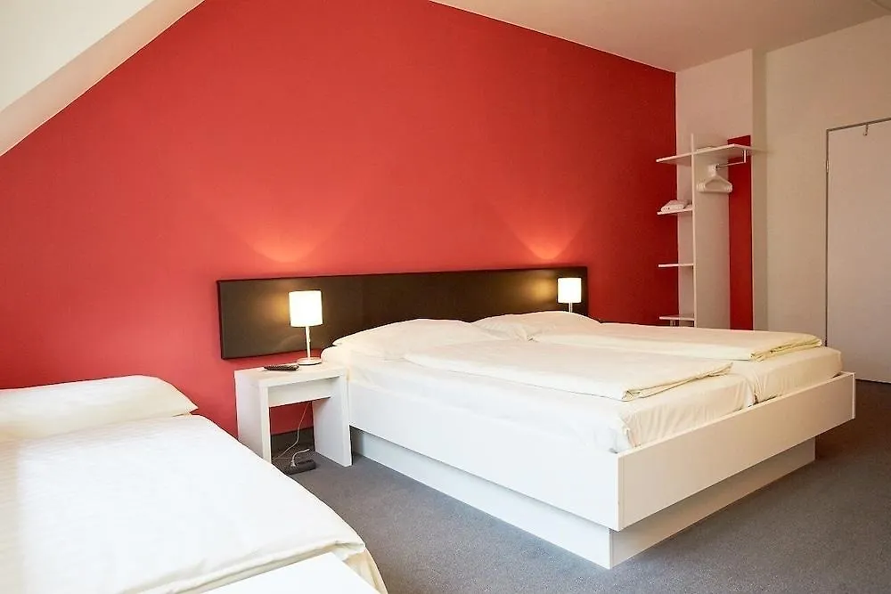 Brunnenhof City Center Munich 3*,