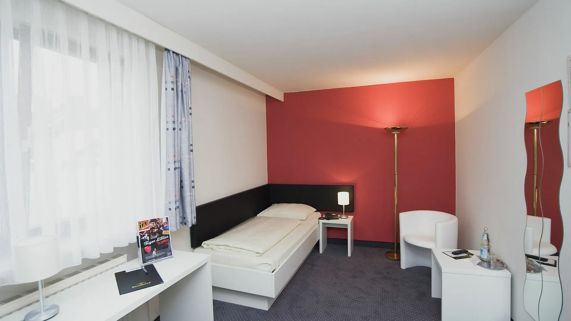Brunnenhof City Center Munich 3*,